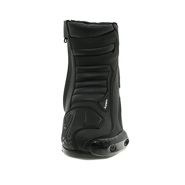 Forma axel clearance boots