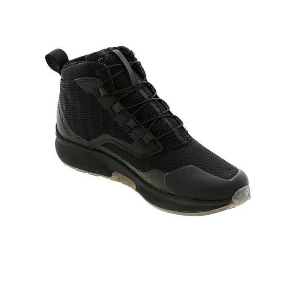 Momo_By_TCX_Firegun-3_Air_Boots-Black_front_right_quarter_514122.jpg