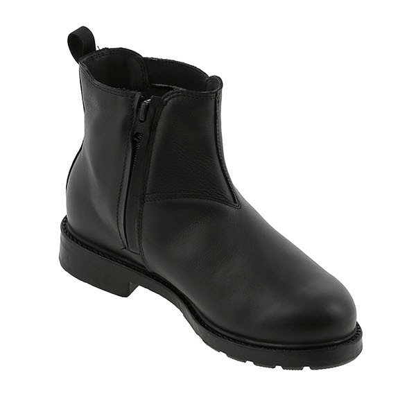 TCX_Staten_WP_Boots-Black-Grey_front_right_quarter_468200.jpg