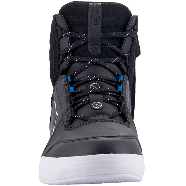 alpinestars_chrome-drystar-boots_black-white-blue_detail1.jpg