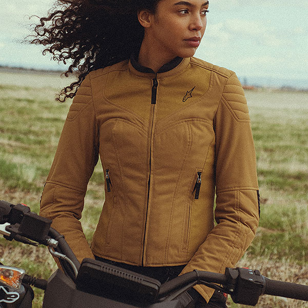 alpinestars_jacket_textile_ladies_isla-wr_utility-brown-light-gold_lifestyle1.jpg