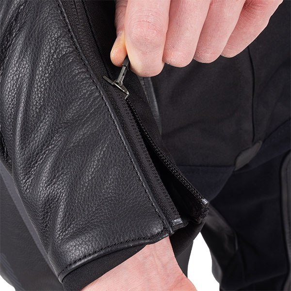 armr_leather_textile_raiden_3_black_detail5.jpg