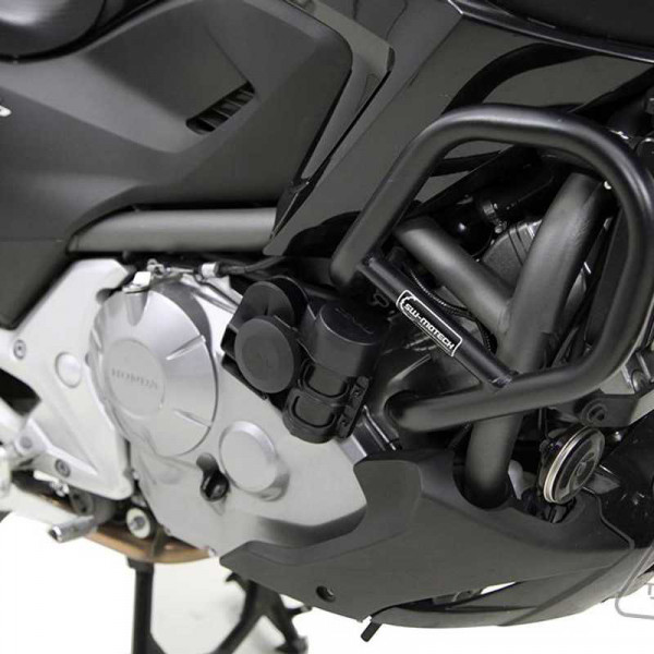 denali_hondanc700x12-15_horn-mount_detail1.jpg