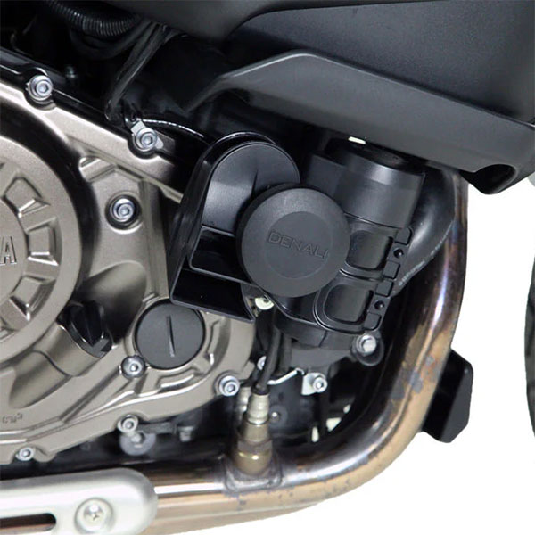 denali_horn-mount_soundbomb-air-horn-mounting-bracket_yamaha-xt1200z-super-tenere.jpg