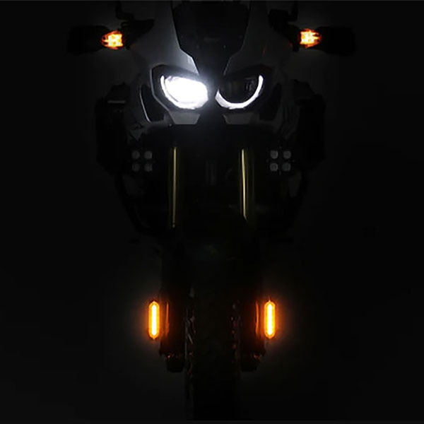 denali_motorcycle-lighting_led-drl-module_amber1.jpg