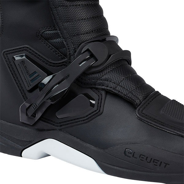 eleveit_boots_x-peak_black_detail3.jpg