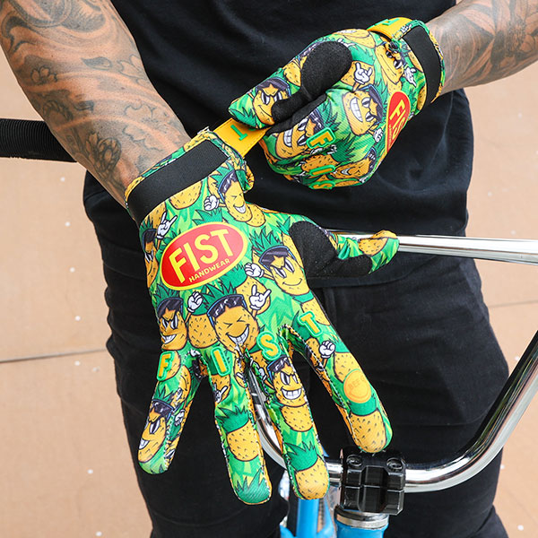 fist_motocross-gloves_handwear-gloves_pineapple-rush_lifestyle1.jpg