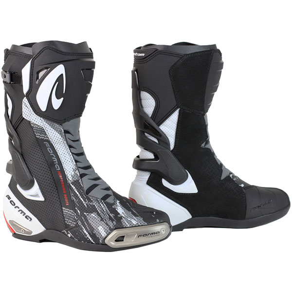 Forma 2025 boots uk