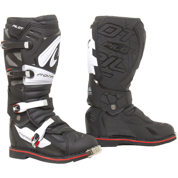 forma_boots_pilot-fx_black.jpg