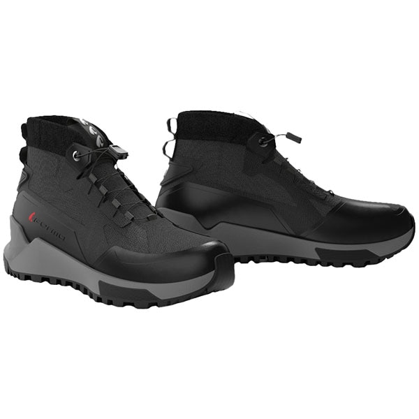 forma_kumo_boots_black.jpg