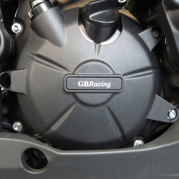 gb-racing_clutch-cover_ec-zx6-2009-2-gbr_detail2.jpg