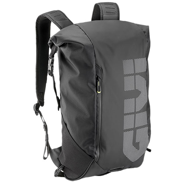 givi-luggage_ea148b-rucksack-20l.jpg