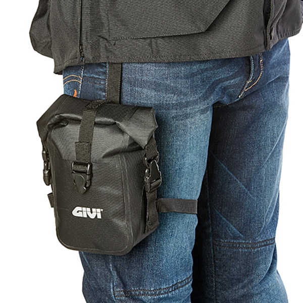 givi_soft-luggage_leg-bag_t517_detail1.jpg