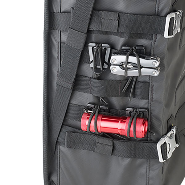 givi_soft-luggage_panniers_grt709-canyon_detail5.jpg