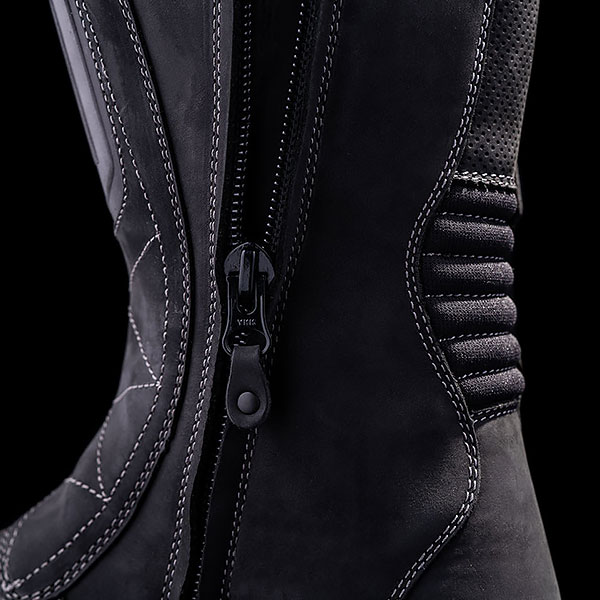 icon_boots_elsinore-2_black_detail6.jpg