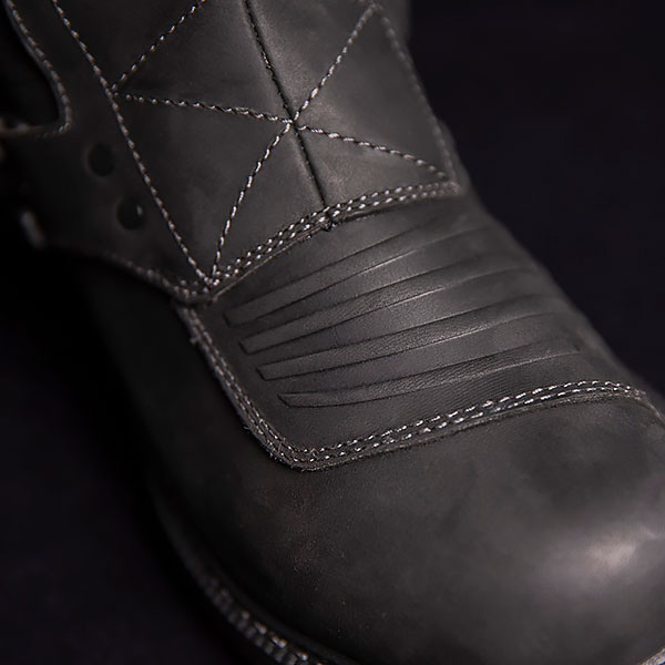 icon_boots_elsinore-2_black_detail8.jpg