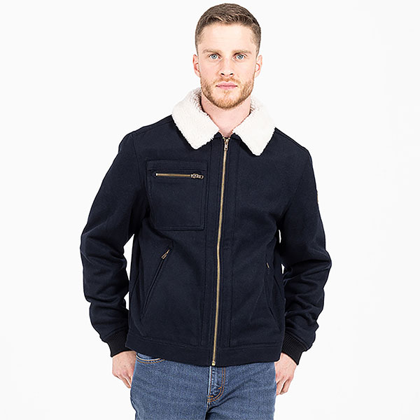 john-doe_textile-jacket_escape-wool_lifestyle1.jpg