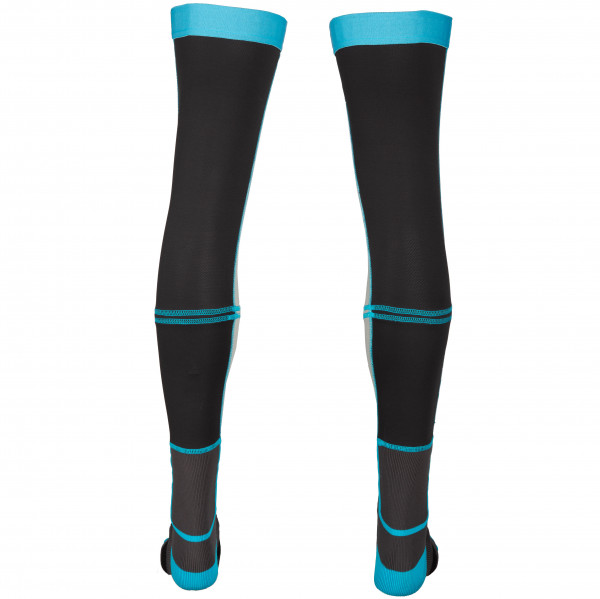 klim_aggressor-1.0-knee-brace-socks_monument_grey_detail1.jpg