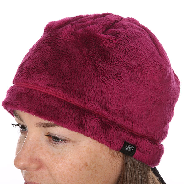 klim_cascade-casual-beanie_raspberry-radiance.jpg