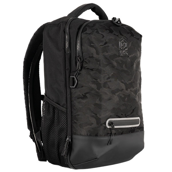 knox_luggage_everyday-adventure-pack_black_camo_detail1.jpg