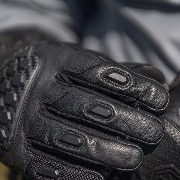 knox_zero_4_textile_gloves_black_detail3.jpg