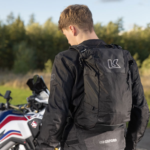 kriega_motorcycle-luggage_-r16_backpack-rucksack_black_lifestyle4.jpg