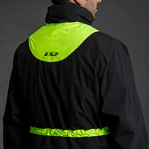 ls2_waterproofs_x-rain-jacket_black-hi-vis-yellow_lifestyle3.jpg