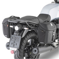 Givi TMT8206 Pannier Rails - Moto Guzzi V7 Stone (21)