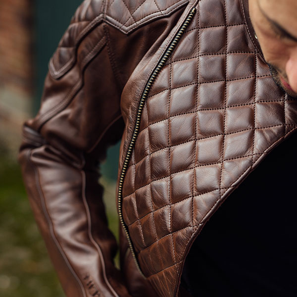 merlin_chester-leather-jacket_brown_detail2.jpg