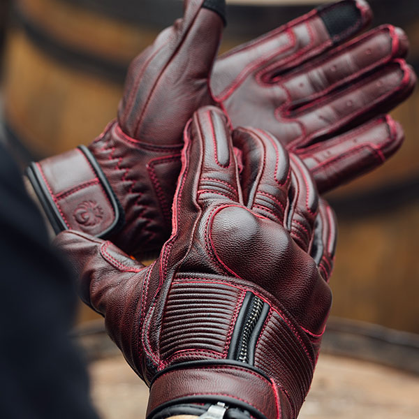 merlin_glory-leather-gloves_oxblood_detail2.jpg