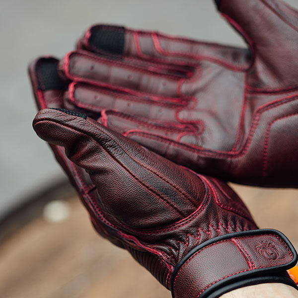 merlin_glory-leather-gloves_oxblood_detail3.jpg