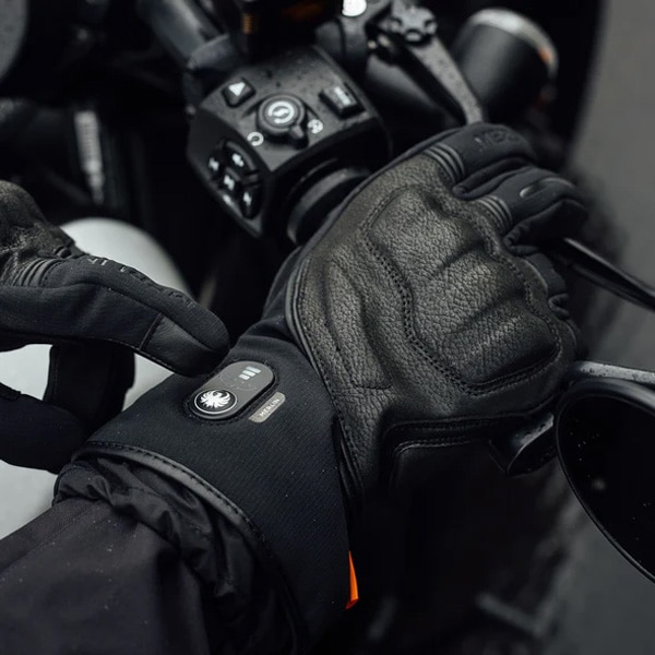 merlin_gloves_curborough-d3o-heated_black_detail1.jpg