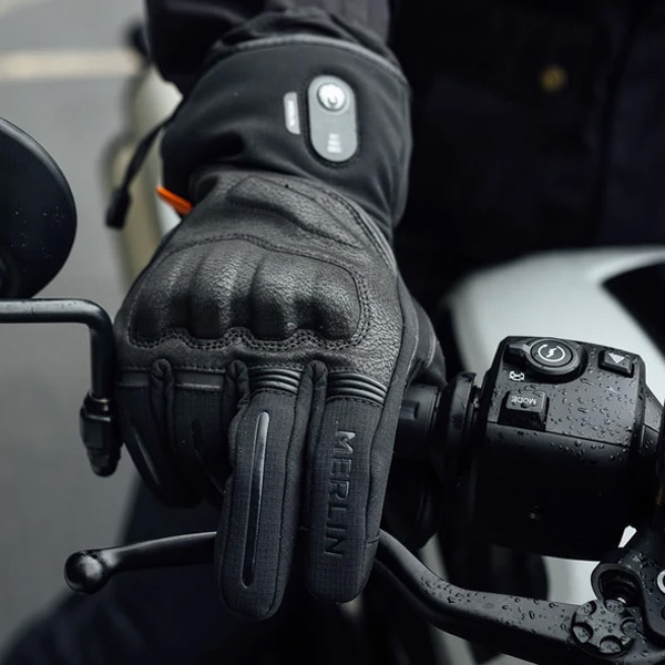 merlin_gloves_curborough-d3o-heated_black_detail3.jpg