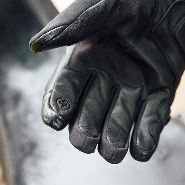 merlin_rexx-hydro-d3o-leather-gloves_black-grey_detail6.jpg