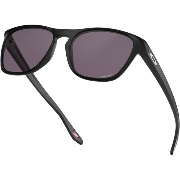 oakley_sunglasses_manorburn_matt-black-prizm-grey-lens_detail4.jpg