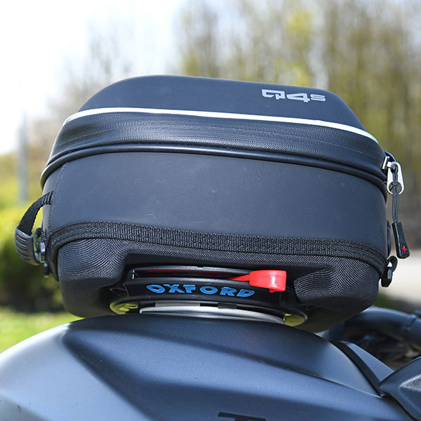 oxford-q4s-quick-release-tank-bag-4-litre-lifestyle.jpg