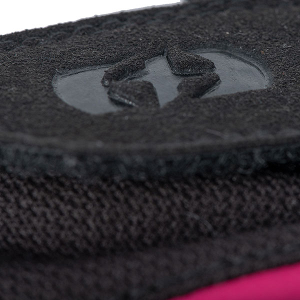 oxford_ladies-gloves_brisbane_black-pink_detail2.jpg