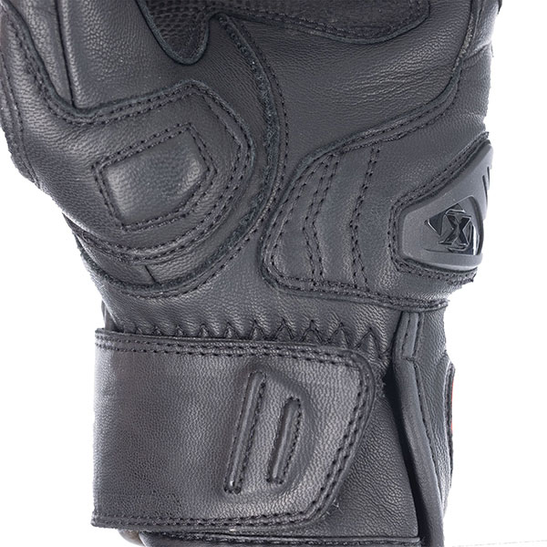 oxford_leather_gloves_cypher_1_black_red_white_detail6.jpg