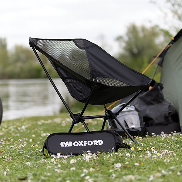 oxford_luggage-accessory_camping-chair_lifestyle1.jpg