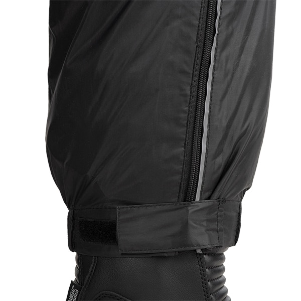 oxford_waterproofs_rainseal-thermal-over-trousers_black_detail3.jpg