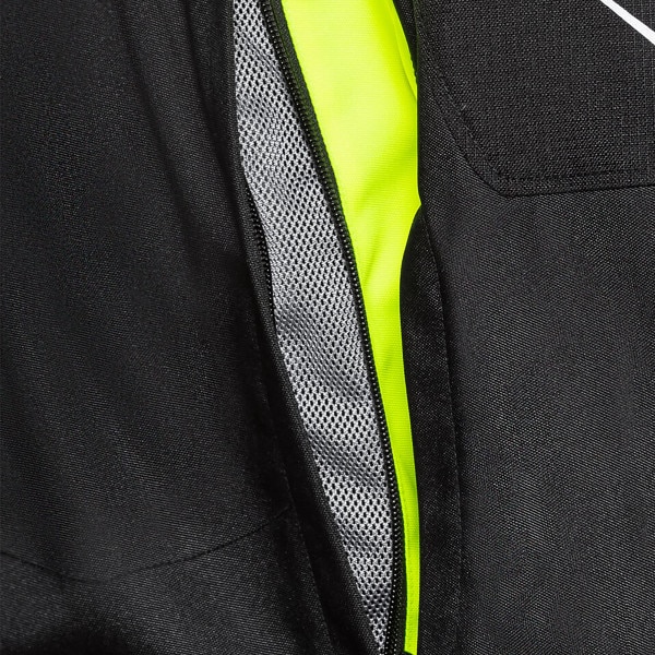 pharao_textile-jacket_cedar_black-yellow_detail3.jpg