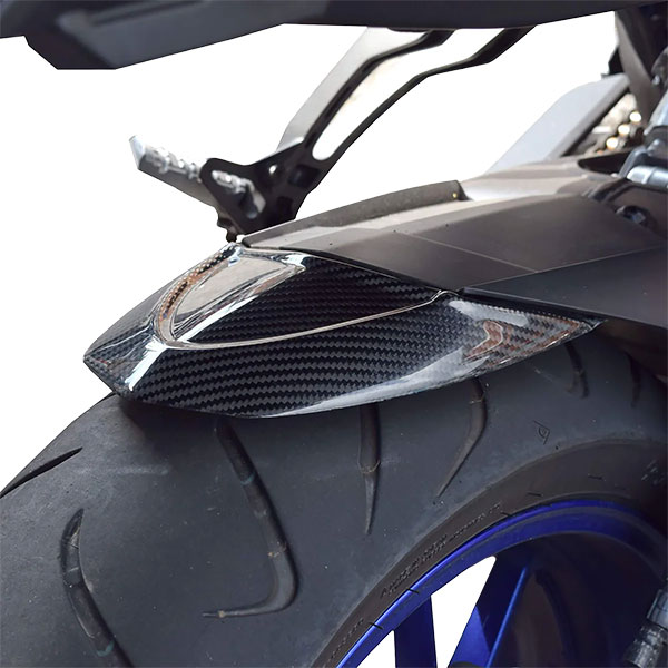 pyramid-hugger-extension-carbon-yamaha-tracer-900-2015.jpg