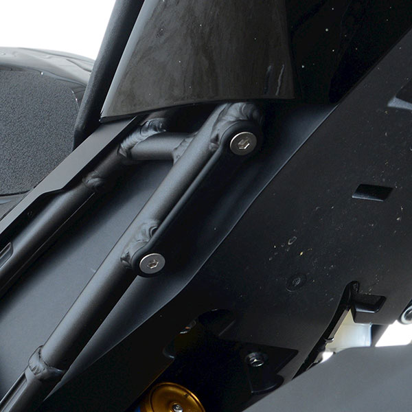 r&gracing_blankingplates_cbr1000rr-rsp_black.jpg