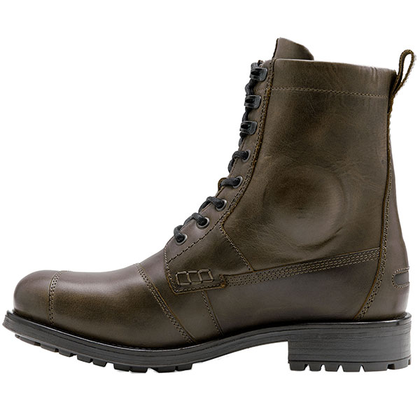 revit_boots-leather_portland_olive_green_black_detail2.jpg