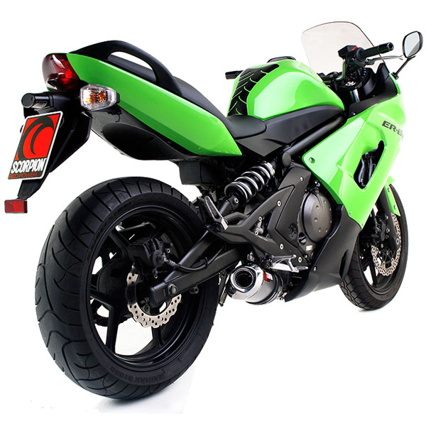 scorpion-exhaust_factory_kawasaki_er6f-n-versys_06-11_on-bike-diagonal.jpg