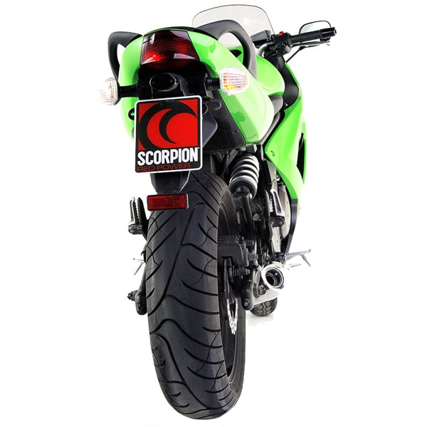 scorpion-exhaust_factory_kawasaki_er6f-n-versys_06-11_on-bike-rear.jpg