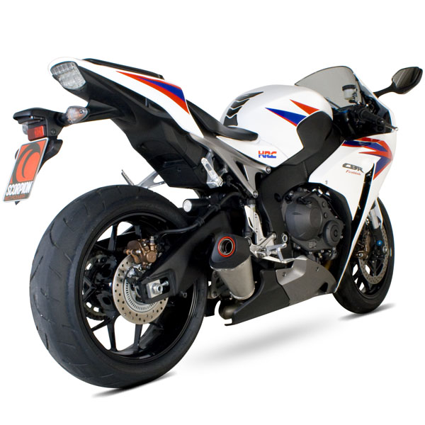 scorpion-exhaust_serket-taper_honda_cbr1000-fireblade_12-13_on-bike-diagonal.jpg