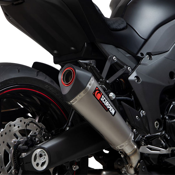 scorpion-exhaust_serket-taper_kawasaki-z1000-euro4_17-20_titanium_on-bike.jpg