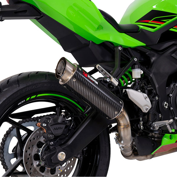 scorpion-exhausts_rp1-gp-slip-on_kawasaki-ninja-zx-4rr_23-24_carbon_detail3.jpg