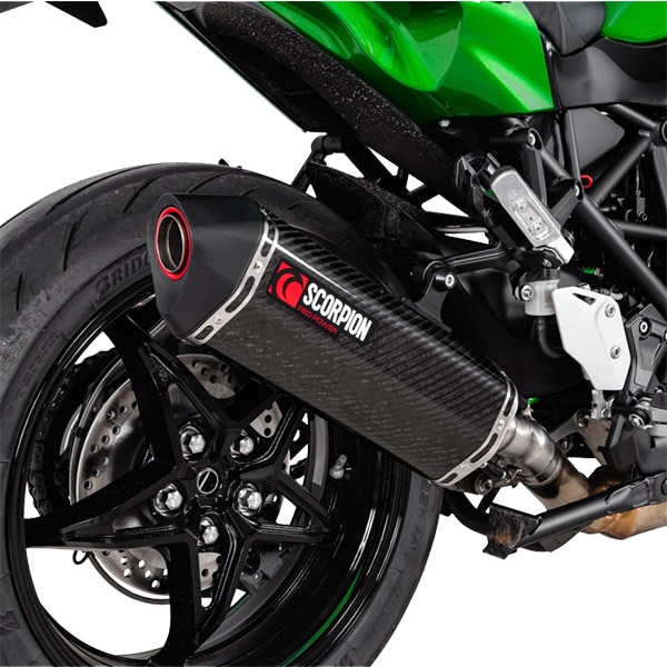 scorpion-exhausts_serket-parallel-slip-on_kawasaki-ninja-h2_sx_22-24_carbon-fibre_detail1.jpg